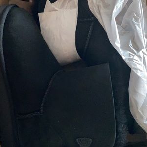 BLACK UGG WITH MINI BAILEY BOW ll